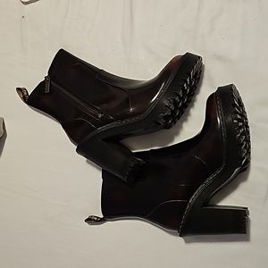 Dr martens us 7 cherry bootie